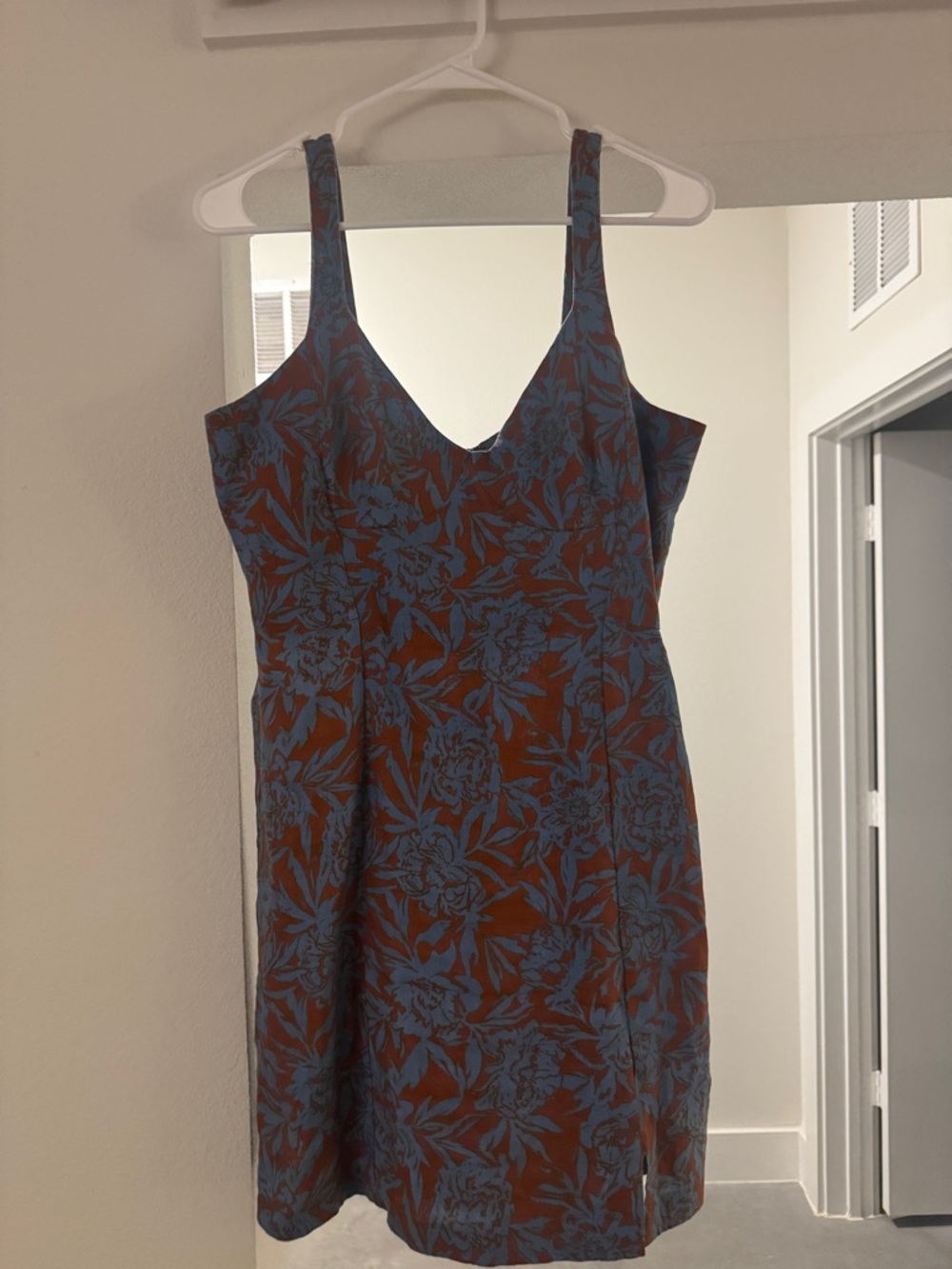 Madewell Floral V‑Neck A-Line Mini Dress in Rust and Slate Blue Size 8